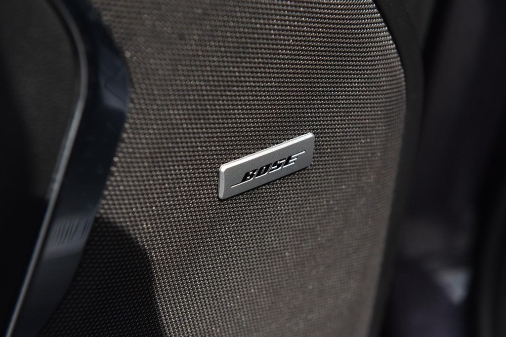 Chevrolet Tahoe Vehicle Full-screen Gallery Image 09