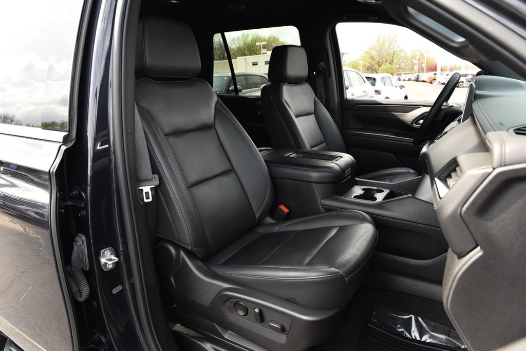 Chevrolet Tahoe Vehicle Full-screen Gallery Image 21