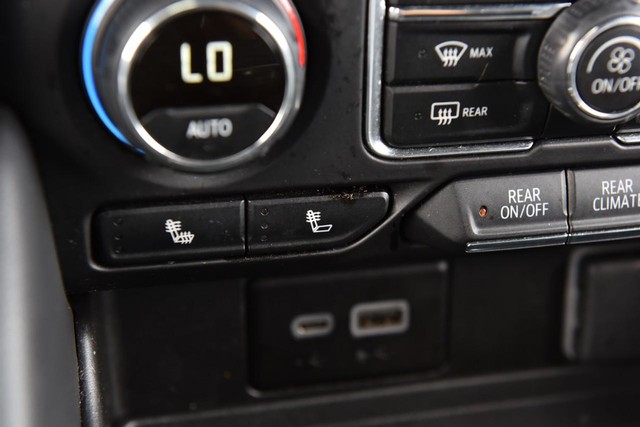 Chevrolet Tahoe Vehicle Image 16