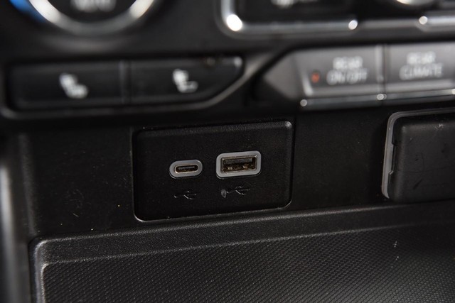 Chevrolet Tahoe Vehicle Image 17