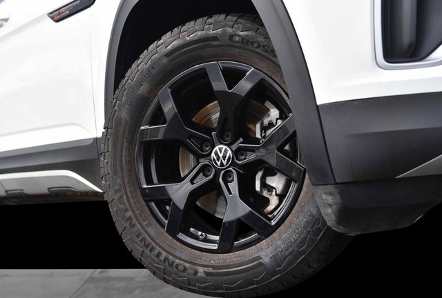 Volkswagen Atlas Vehicle Image 03