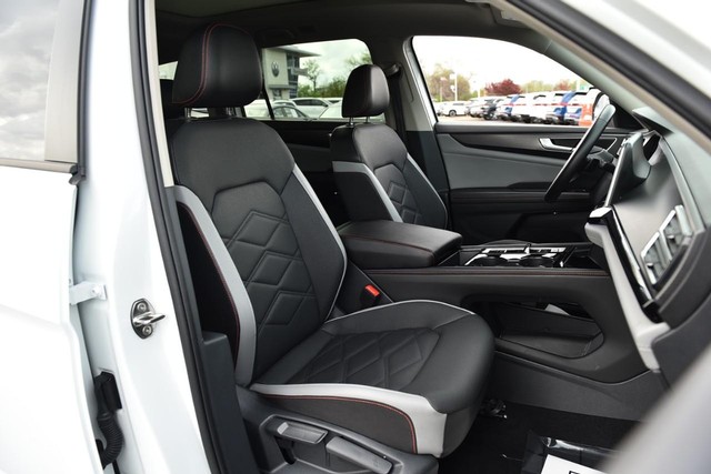 Volkswagen Atlas Vehicle Image 20