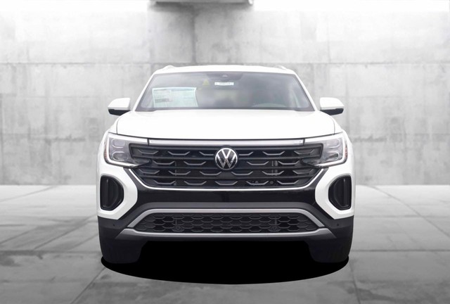 Volkswagen Atlas Cross Sport Vehicle Image 04