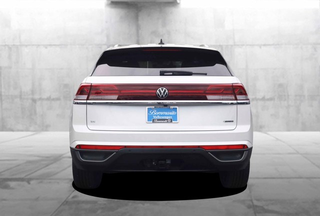 Volkswagen Atlas Cross Sport Vehicle Image 06