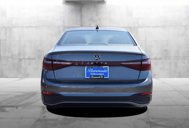 Volkswagen Jetta Vehicle Image 06