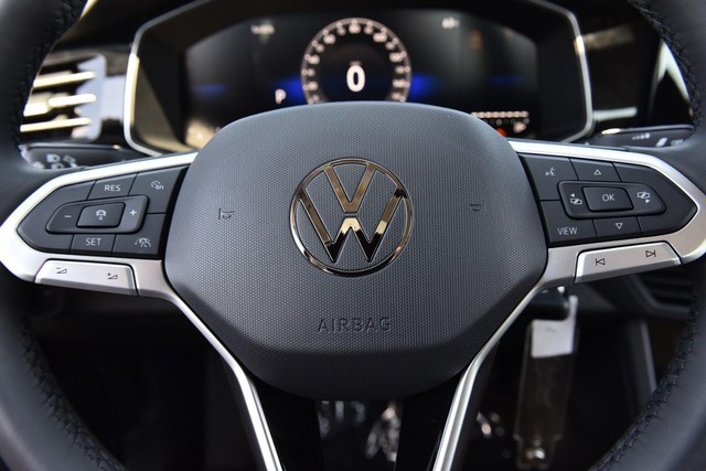 Volkswagen Jetta Vehicle Image 18