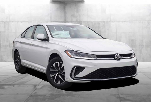 Volkswagen Jetta Vehicle Image 02