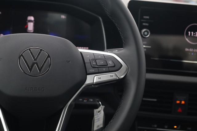 Volkswagen Jetta Vehicle Image 09