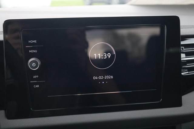 Volkswagen Jetta Vehicle Image 15