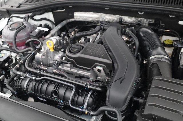 Volkswagen Jetta Vehicle Image 24