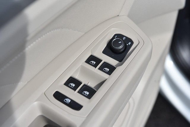 Volkswagen Atlas Vehicle Image 08