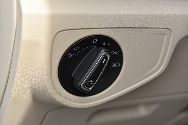 Volkswagen Atlas Vehicle Image 11