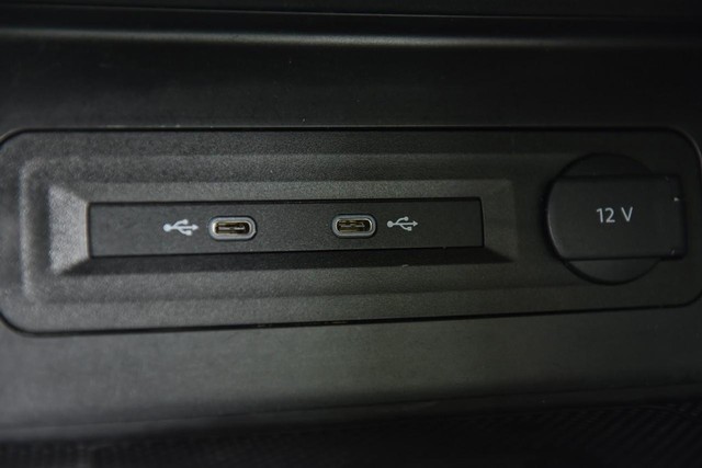 Volkswagen Atlas Vehicle Image 16