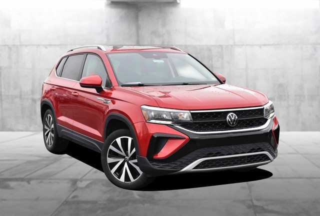Volkswagen Taos Vehicle Image 02