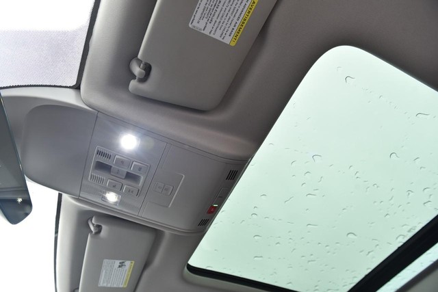 Volkswagen Taos Vehicle Image 22