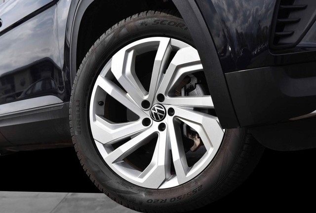 Volkswagen Atlas Vehicle Image 03