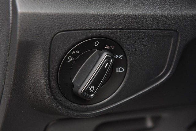 Volkswagen Atlas Vehicle Image 11