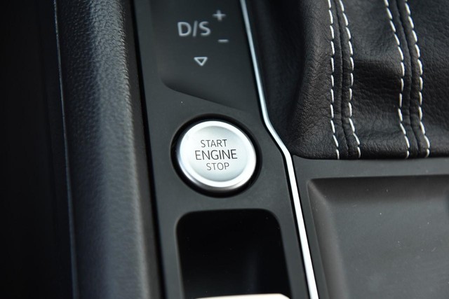 Volkswagen Atlas Vehicle Image 17