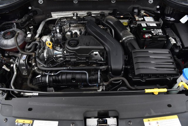 Volkswagen Taos Vehicle Image 25