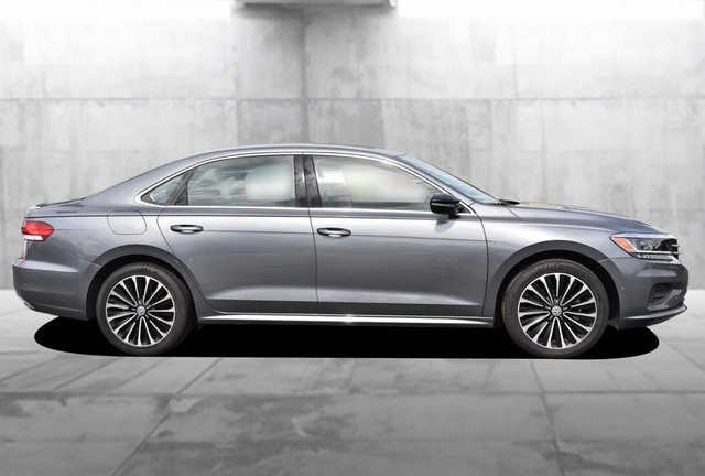 Volkswagen Passat Vehicle Image 05