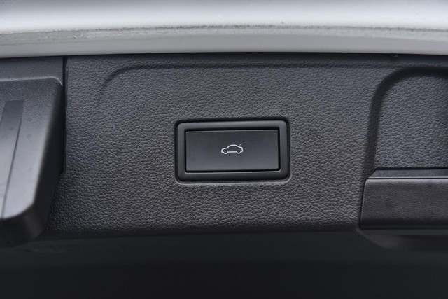 Volkswagen Atlas Vehicle Image 27