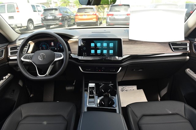 Volkswagen Atlas Vehicle Image 07