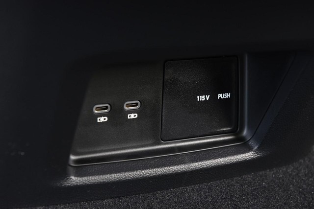 Volkswagen Atlas Vehicle Image 23