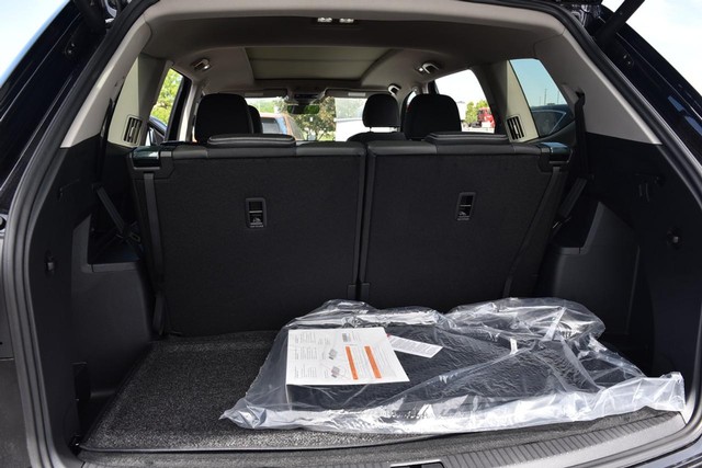 Volkswagen Atlas Vehicle Image 25