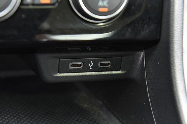 Volkswagen Jetta Vehicle Image 16