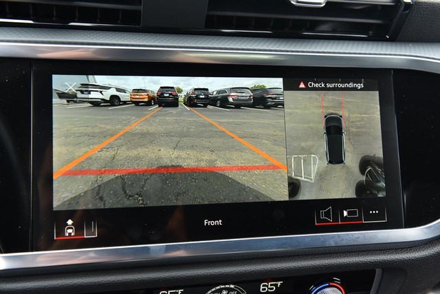 Audi Q3 Vehicle Image 15