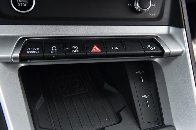 Audi Q3 Vehicle Image 19