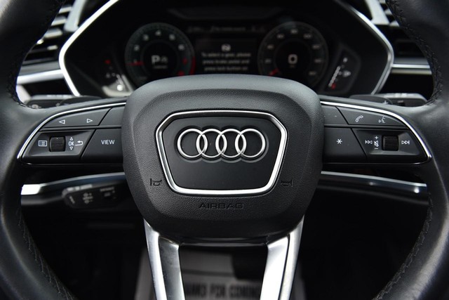 Audi Q3 Vehicle Image 21