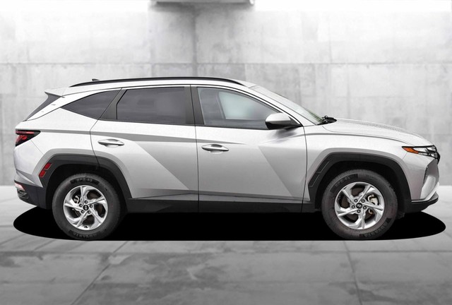 Hyundai Tucson Vehicle Image 05