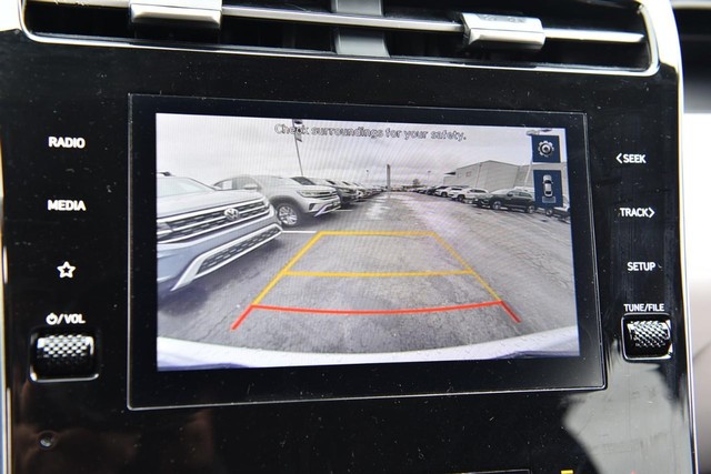 Hyundai Tucson Vehicle Image 12