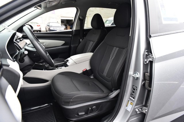 Hyundai Tucson Vehicle Image 20