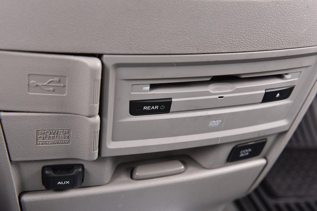 Honda Odyssey Vehicle Full-screen Gallery Image 15