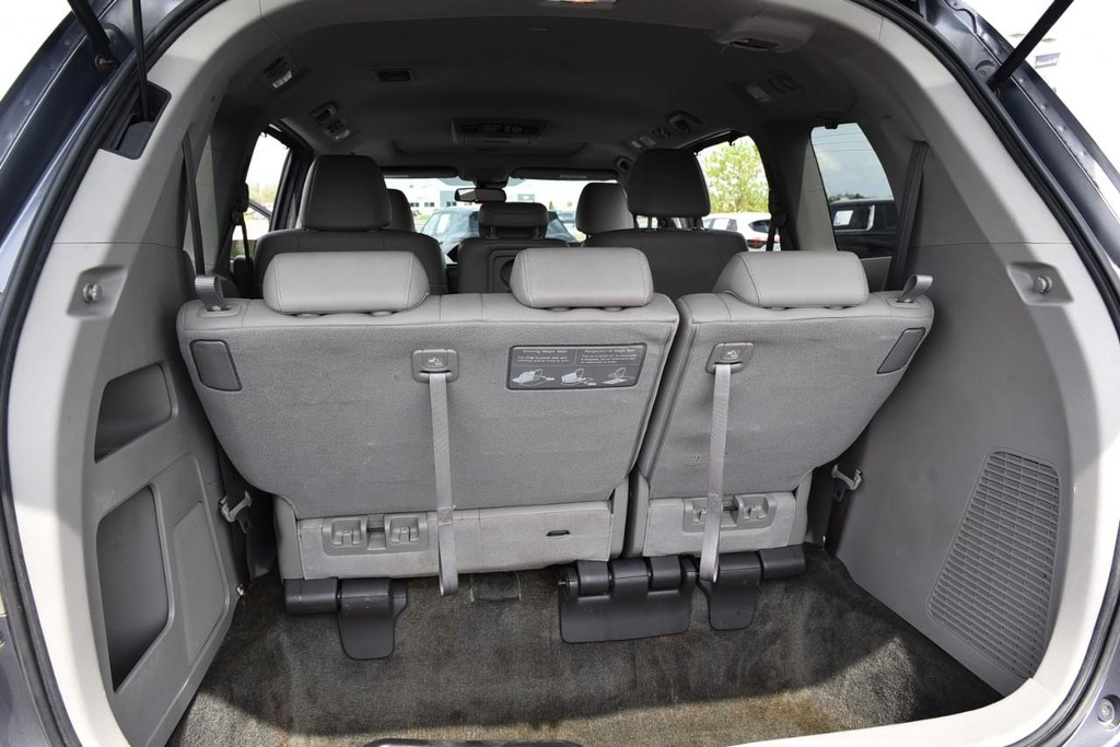 Honda Odyssey Vehicle Full-screen Gallery Image 27