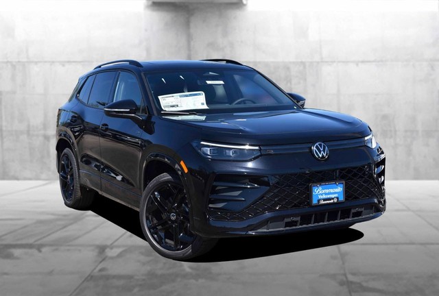 Volkswagen Tiguan Vehicle Image 02