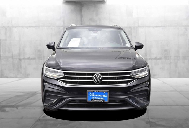 Volkswagen Tiguan Vehicle Image 04