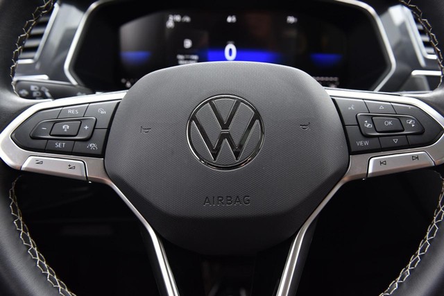 Volkswagen Tiguan Vehicle Image 18