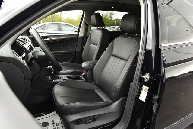 Volkswagen Tiguan Vehicle Image 19