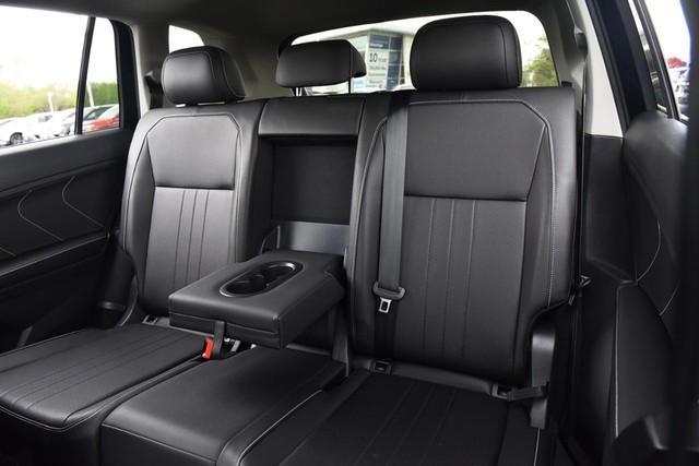 Volkswagen Tiguan Vehicle Image 22