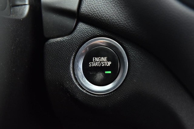 Chevrolet Equinox Vehicle Image 15