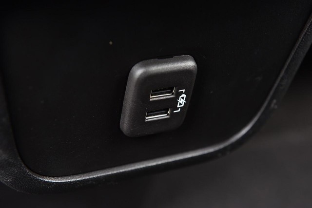 Chevrolet Equinox Vehicle Image 21