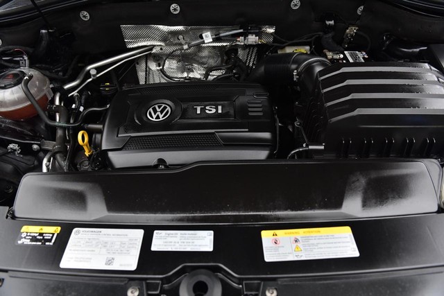 Volkswagen Atlas Cross Sport Vehicle Image 27