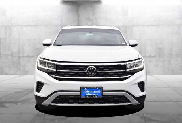 Volkswagen Atlas Cross Sport Vehicle Image 04