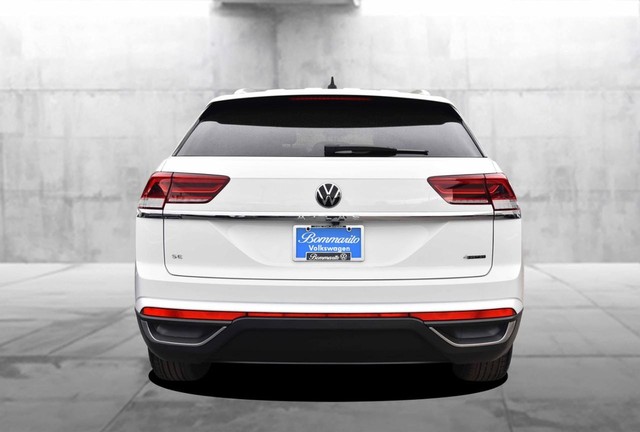 Volkswagen Atlas Cross Sport Vehicle Image 06