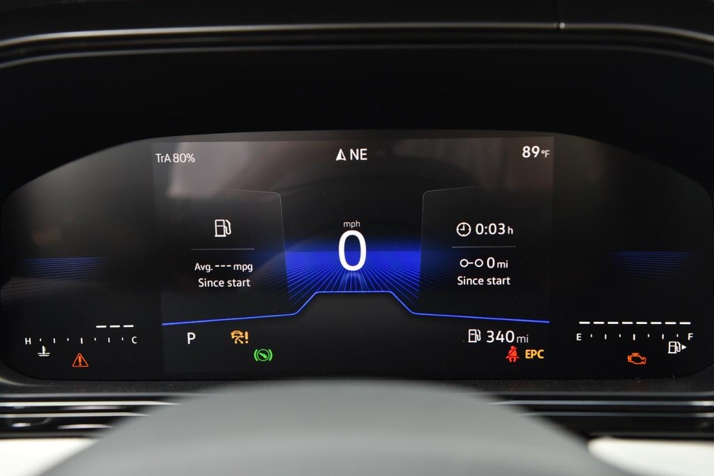 Volkswagen Taos Vehicle Full-screen Gallery Image 11