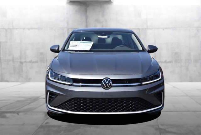 Volkswagen Jetta Vehicle Image 04