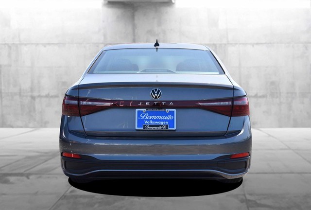 Volkswagen Jetta Vehicle Image 06